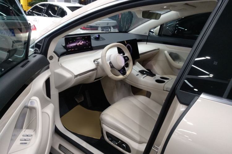 Used Hima Luxeed R7 2025 Range-Extended Version 251 km Max Driver Seat