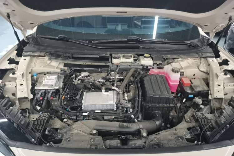 Used Hima Luxeed R7 2025 Range-Extended Version 251 km Max Engine Bay