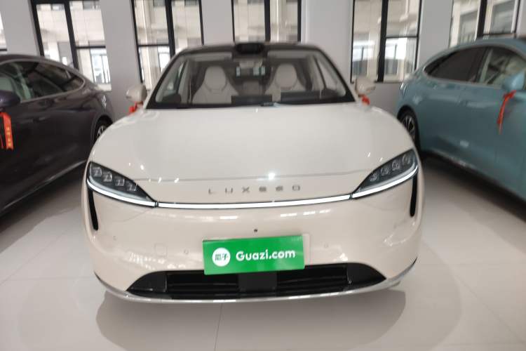 Used Hima Luxeed R7 2025 Range-Extended Version 251 km Max Exterior 1