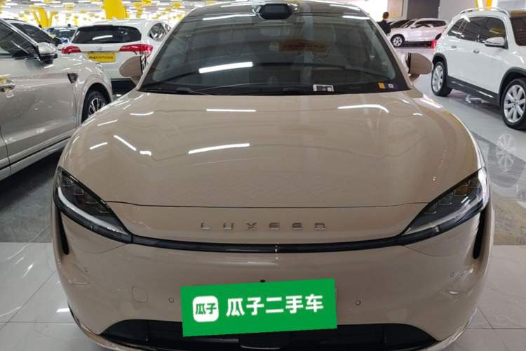 Used Hima Luxeed R7 2025 Range-Extended Version 251 km Max Front