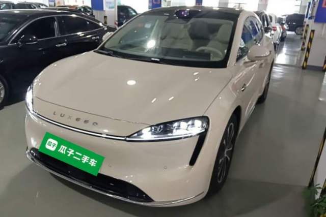 Used Hima Luxeed R7 2025 Range-Extended Version 251 km Max
