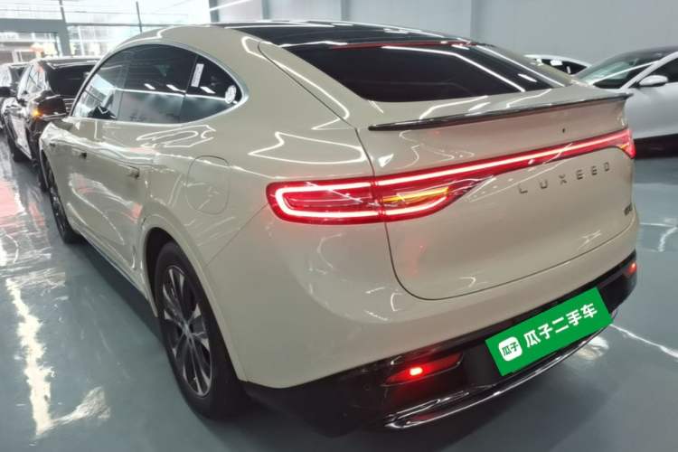 Used Hima Luxeed R7 2025 Range-Extended Version 251 km Max Rear Left 45 Deg