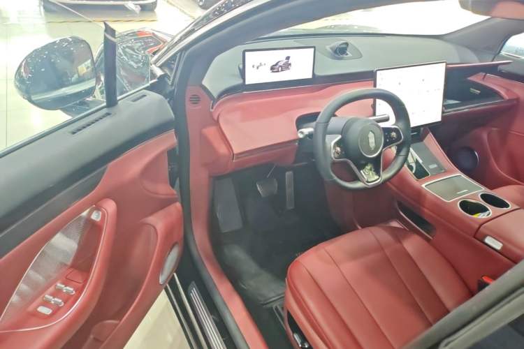Used Hima Luxeed R7 2026 Model Range-Extending Max Driver Seat