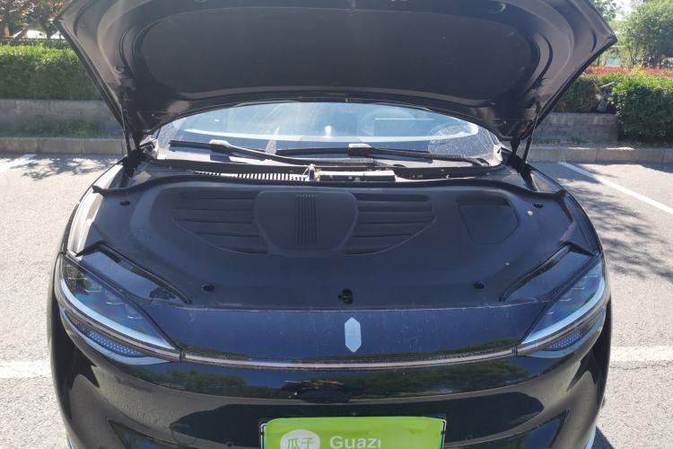 Used Hima Luxeed R7 2026 Model Range-Extending Max Engine Bay