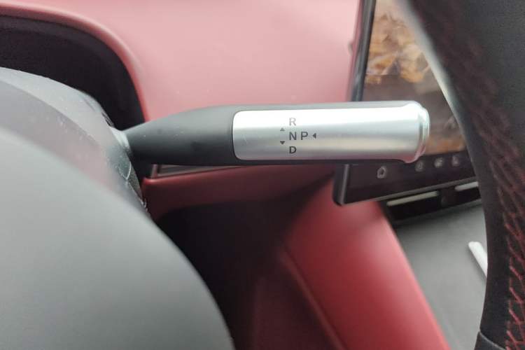 Used Hima Luxeed R7 2026 Model Pure Electric Ultra Gear Lever