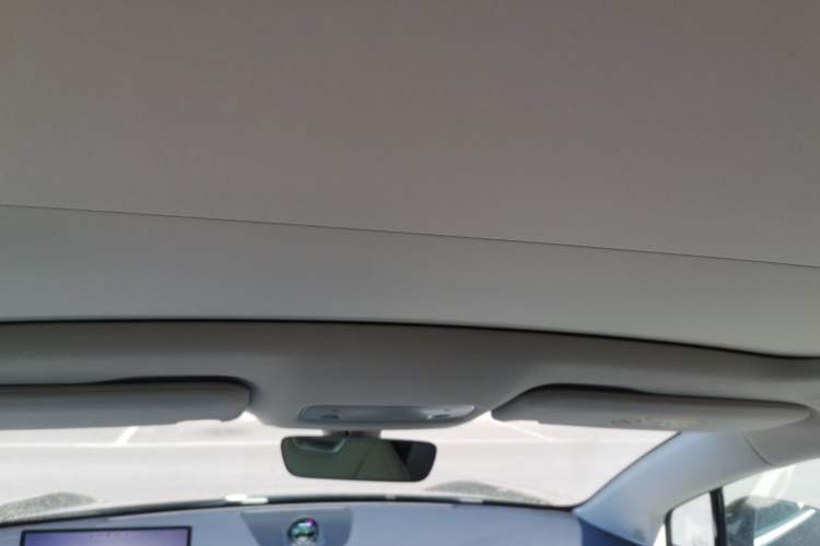 Used Hima Luxeed R7 2026 Model Range-Extending Max Headliner