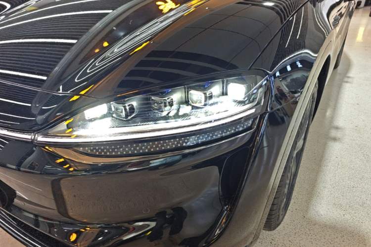 Used Hima Luxeed R7 2026 Model Range-Extending Max+ Left Front Headlight