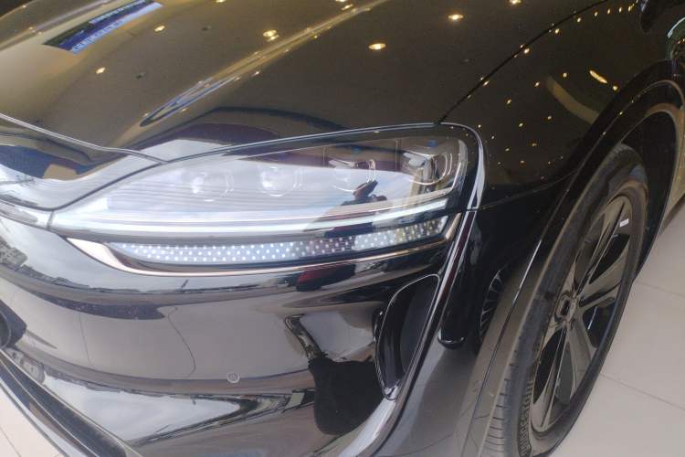 Used Hima Luxeed R7  Left Front Headlight