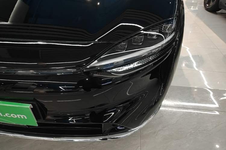 Used Hima Luxeed R7 2026 Model Range-Extending Max Left Front Headlight