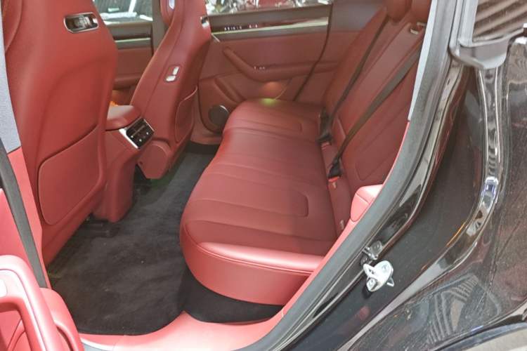 Used Hima Luxeed R7 2026 Model Range-Extending Max+ Left Rear Seat