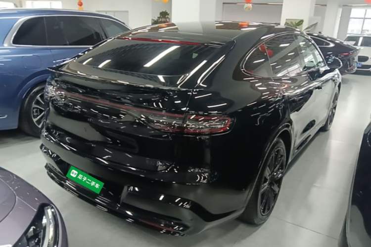 Used Hima Luxeed R7 2026 Model Pure Electric Ultra Rear Right 45 Deg
