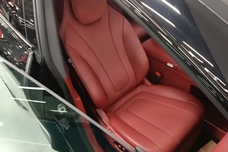 Used Hima Luxeed R7 2026 Model Pure Electric Ultra Right Front Seat