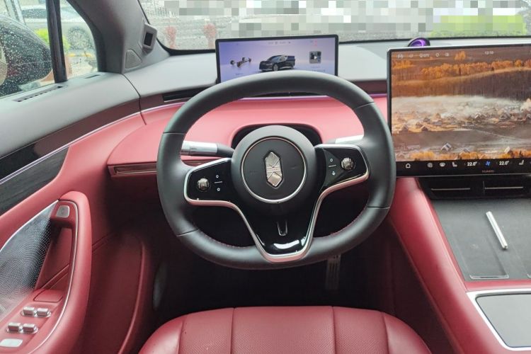 Used Hima Luxeed R7 2026 Model Pure Electric Ultra Steering Wheel