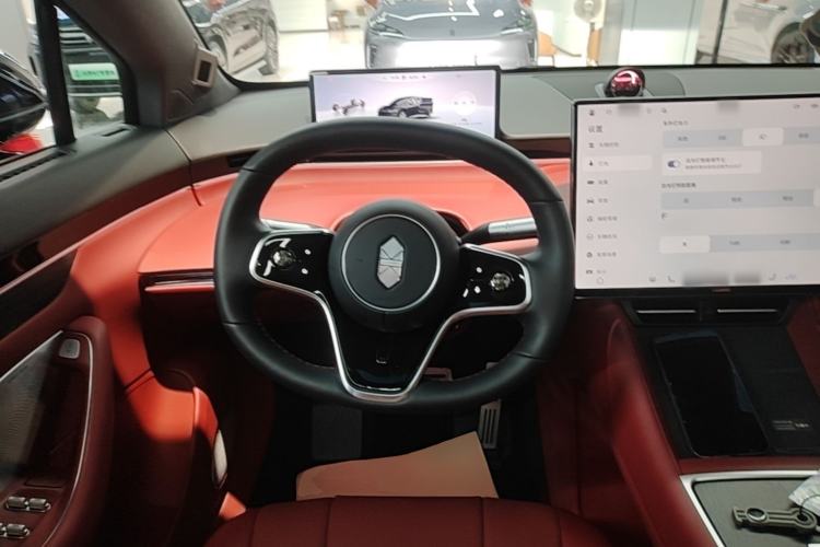 Used Hima Luxeed R7 2026 Model Range-Extending Max Steering Wheel