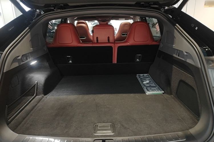 Used Hima Luxeed R7 2026 Model Range-Extending Max Trunk