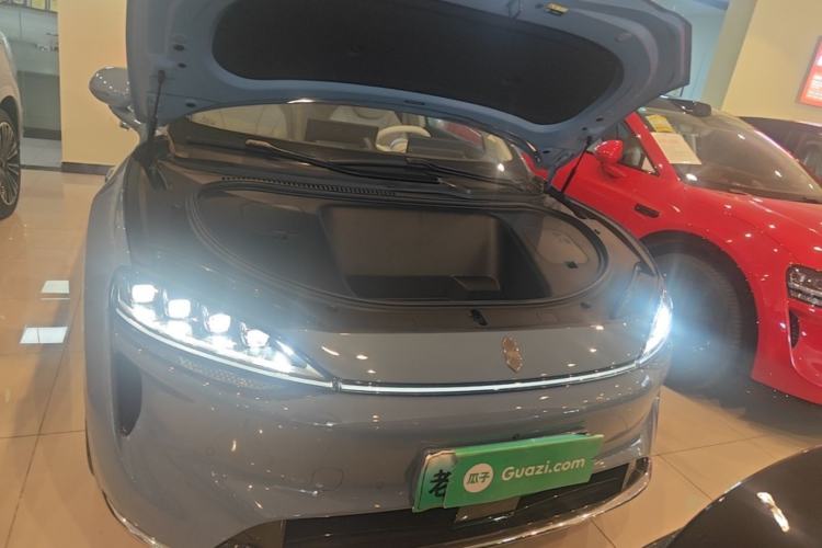 Used Hima Luxeed R7 2026 Model Pure Electric Max+ Engine Bay