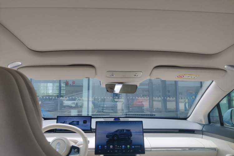 Used Hima Luxeed R7 2026 Model Pure Electric Max Headliner