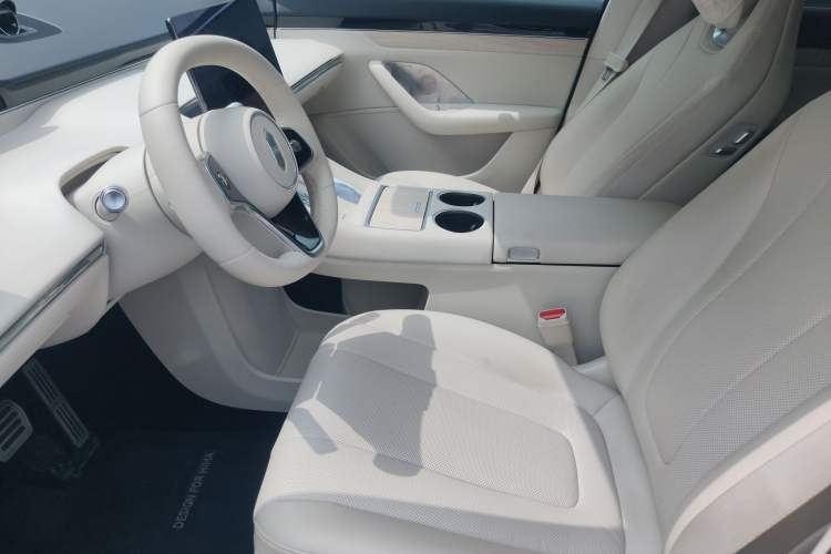 Used Hima Luxeed R7 2026 Model Pure Electric Max Left Front Seat