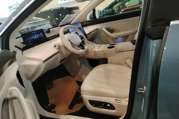 Used Hima Luxeed R7 2026 Model Pure Electric Max+ Left Front Seat