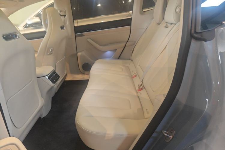 Used Hima Luxeed R7 2026 Model Pure Electric Max+ Left Rear Seat
