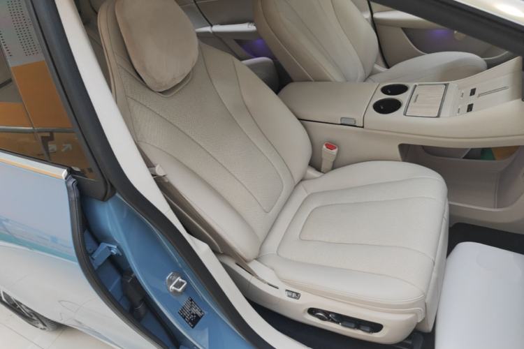 Used Hima Luxeed R7 2026 Model Pure Electric Max+ Right Front Seat