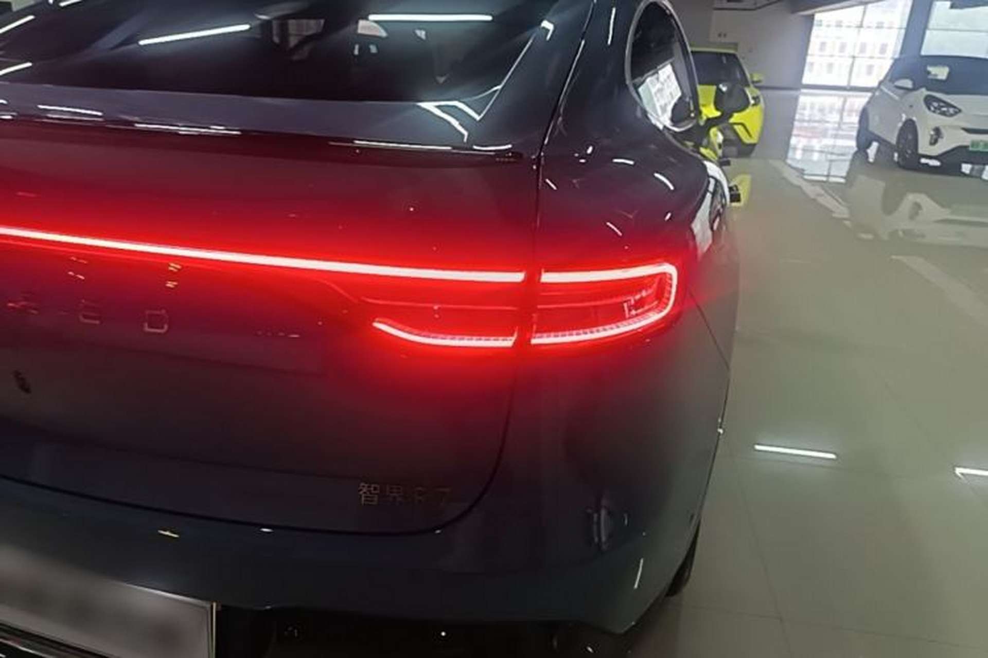 Used Hima Luxeed R7 2026 Model Pure Electric Max+ Right Rear Taillight