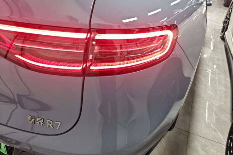 Used Hima Luxeed R7 2026 Model Pure Electric Max+ Right Rear Taillight
