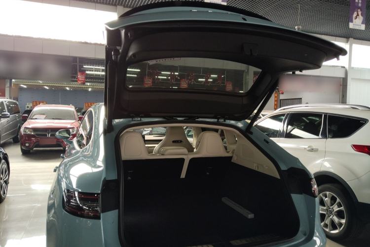 Used Hima Luxeed R7 2026 Model Range-Extending Max Trunk