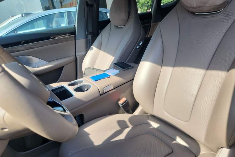 Used Hima Luxeed R7 2026 Model Pure Electric Max Left Front Seat