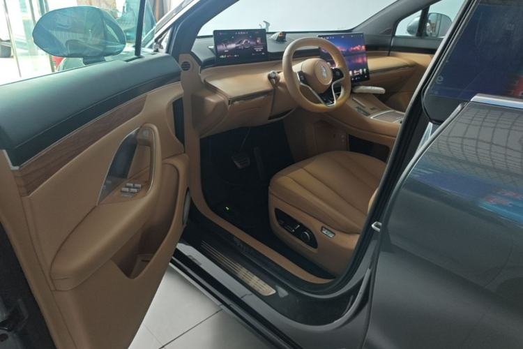 Used Hima Luxeed R7 2026 Model Range-Extending Ultra Driver Seat
