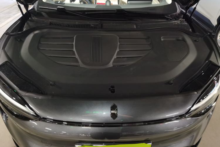Used Hima Luxeed R7 2026 Model Range-Extending Max Engine Bay