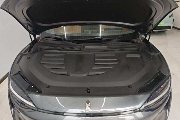 Used Hima Luxeed R7 2026 Model Range-Extending Ultra Engine Bay