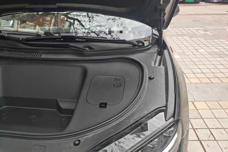 Used Hima Luxeed R7 2026 Model Pure Electric Max+ Engine Bay Left