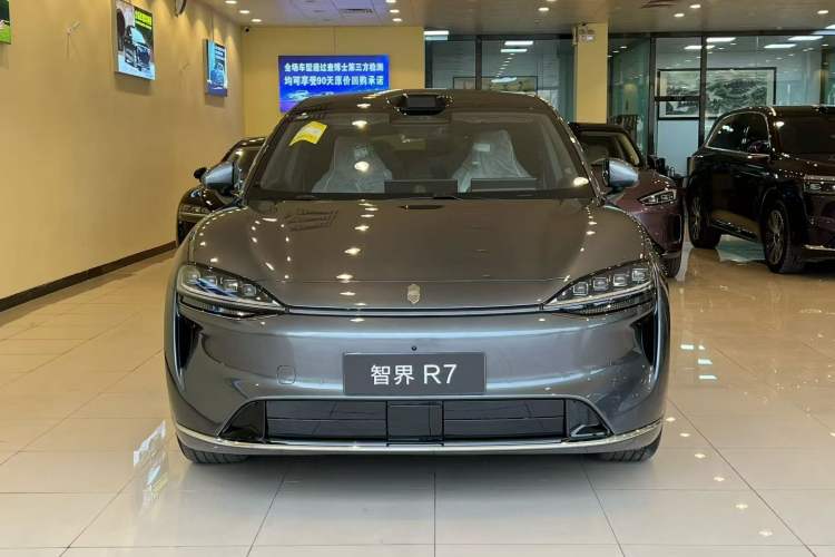 Used Hima Luxeed R7 2026 Model Pure Electric Max+ Exterior 4
