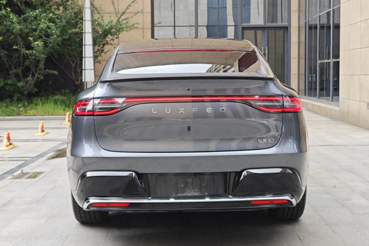 Used Hima Luxeed R7 2026 Model Range-Extending Ultra Exterior 5