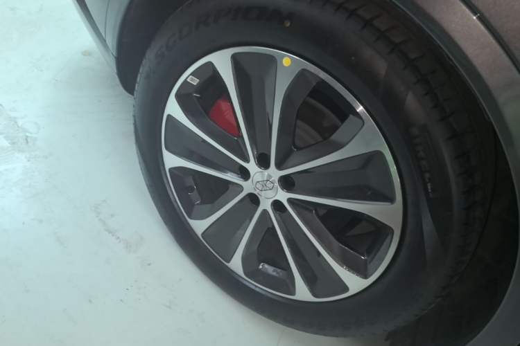 Used Hima Luxeed R7 2026 Model Range-Extending Ultra Exterior 5