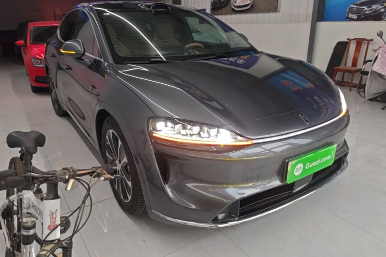 Used Hima Luxeed R7 2026 Model Range-Extending Ultra Front Right 45 Deg