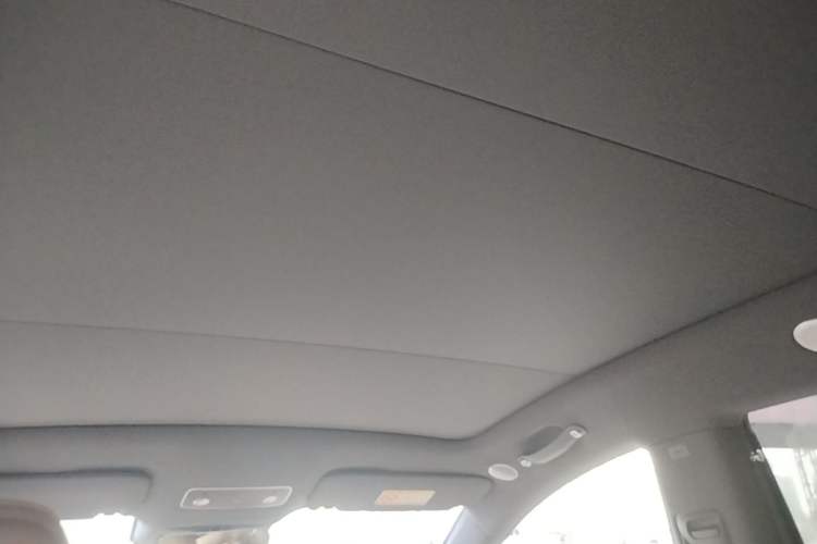 Used Hima Luxeed R7 2026 Model Range-Extending Ultra Headliner