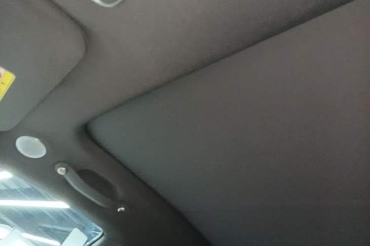 Used Hima Luxeed R7 2026 Model Range-Extending Ultra Headliner