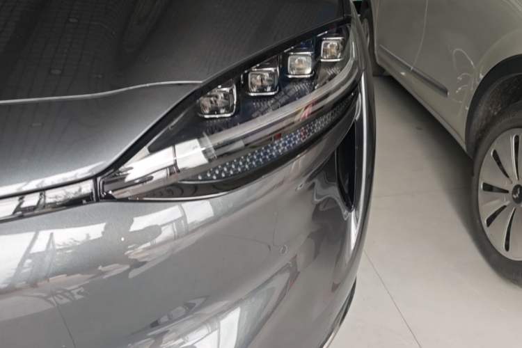 Used Hima Luxeed R7 2026 Model Range-Extending Ultra Left Front Headlight
