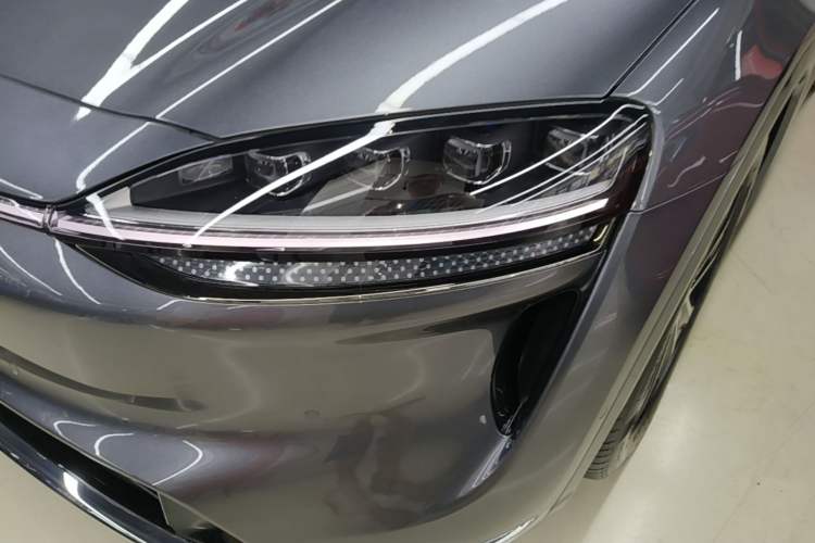 Used Hima Luxeed R7 2026 Model Range-Extending Ultra Left Front Headlight