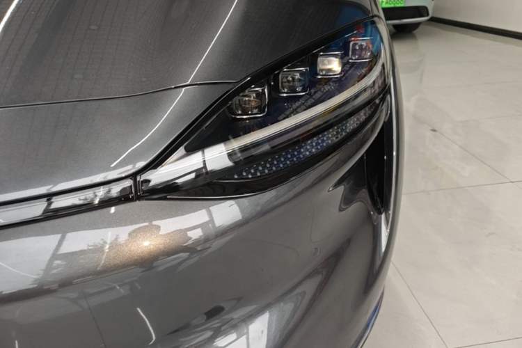 Used Hima Luxeed R7 2026 Model Range-Extending Ultra Left Front Headlight