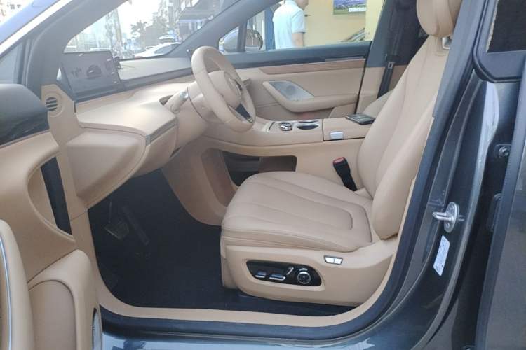 Used Hima Luxeed R7 2026 Model Range-Extending Ultra Left Front Seat