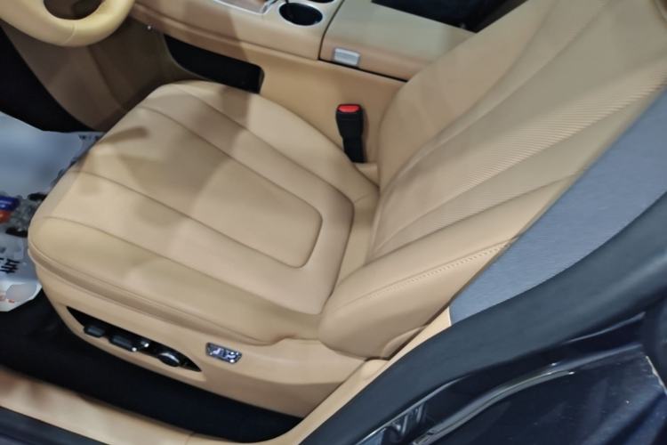 Used Hima Luxeed R7 2026 Model Range-Extending Ultra Left Front Seat