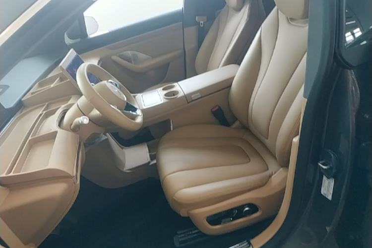 Used Hima Luxeed R7 2026 Model Range-Extending Max Left Front Seat