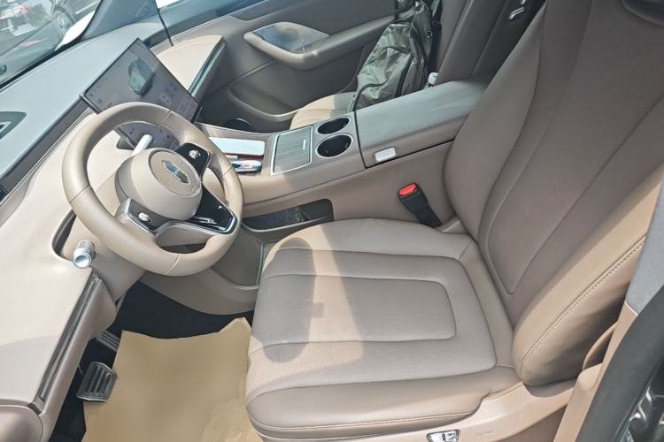 Used Hima Luxeed R7 2026 Model Range-Extending Max Left Front Seat