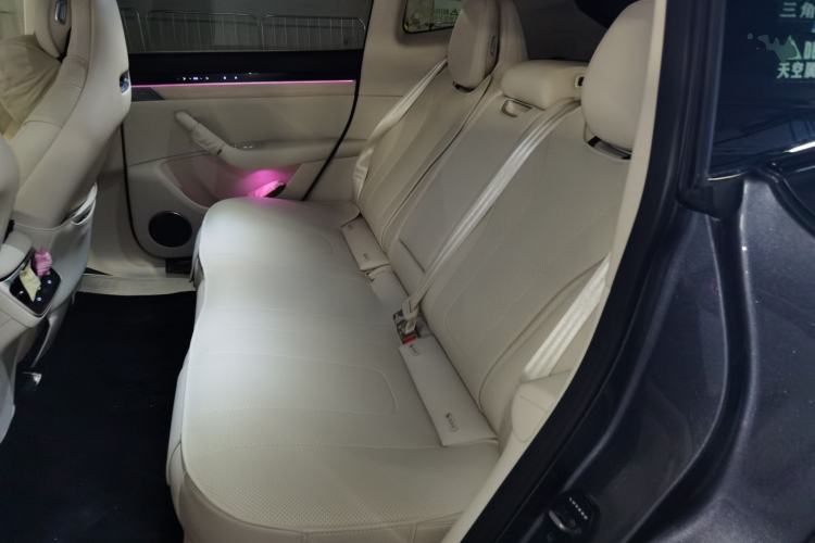 Used Hima Luxeed R7 2026 Model Range-Extending Max Left Rear Seat