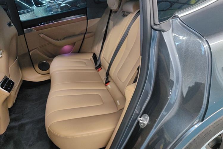 Used Hima Luxeed R7 2026 Model Range-Extending Ultra Left Rear Seat