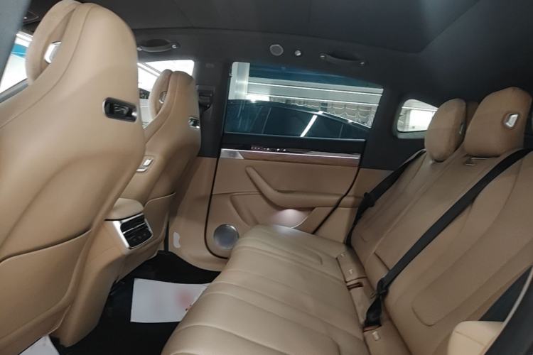Used Hima Luxeed R7 2026 Model Range-Extending Ultra Left Rear Seat