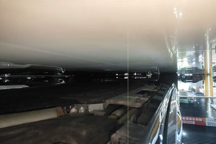 Used Hima Luxeed R7 2026 Model Range-Extending Ultra Left Side Sill